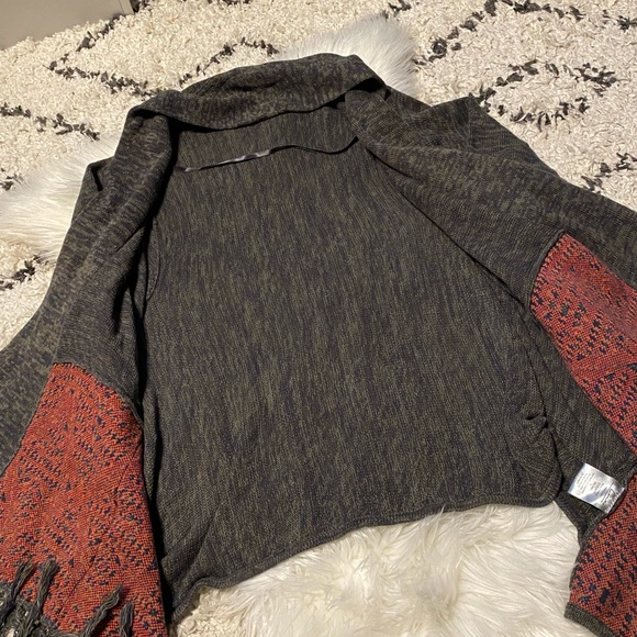 Line. Fringe Cardigan - Picture 9 of 12